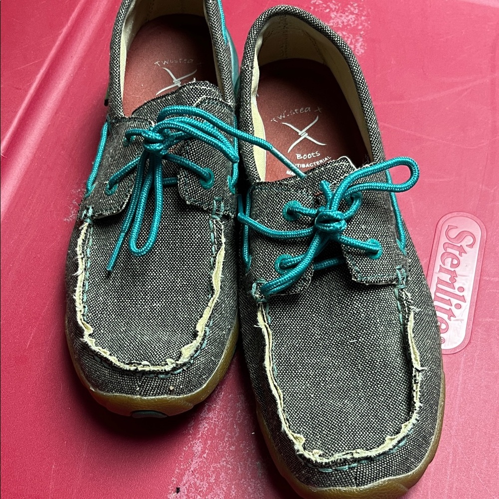 Twisted X Men's Charcoal and Teal Boat Shoes